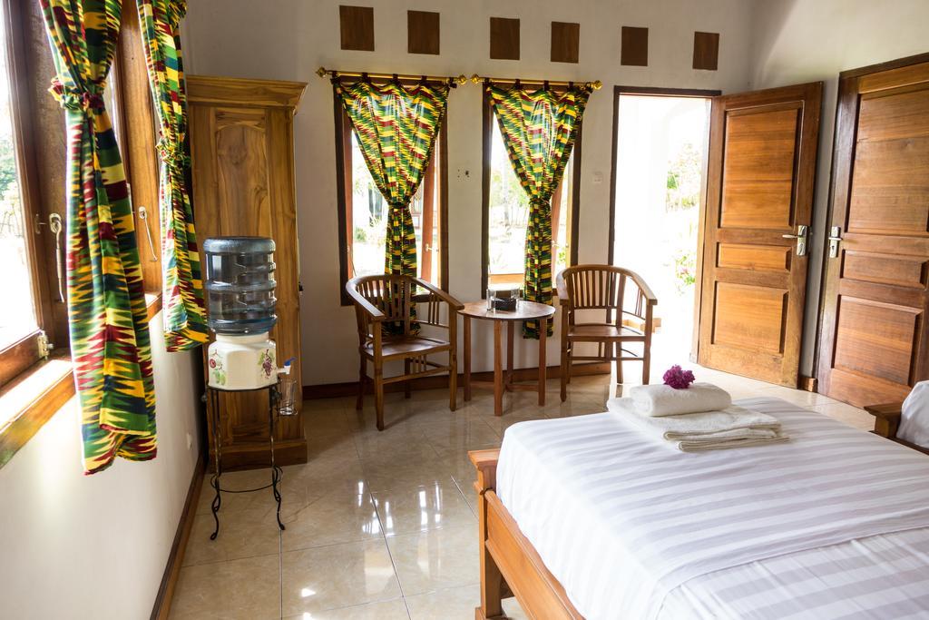 Bidara Cottage Labuhan Pandan Exterior photo